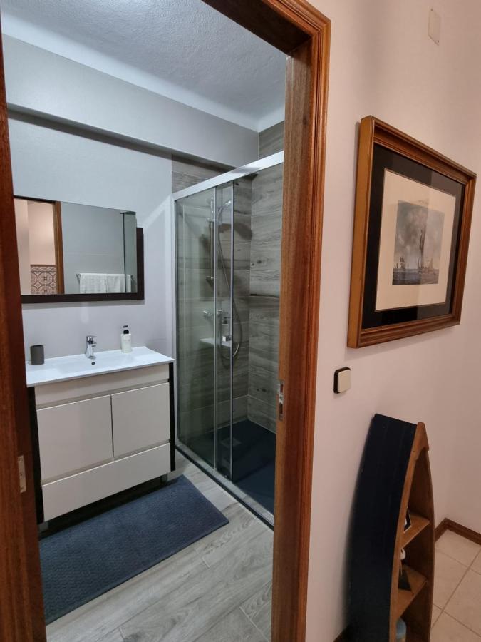Blue Boat House - The Atlantic Breeze Apartment Nazaré Exterior photo