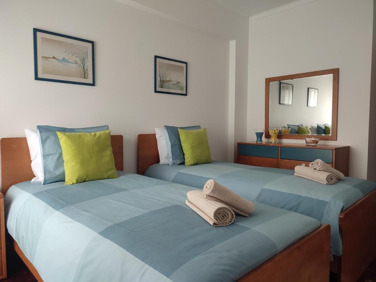 Blue Boat House - The Atlantic Breeze Apartment Nazaré Exterior photo