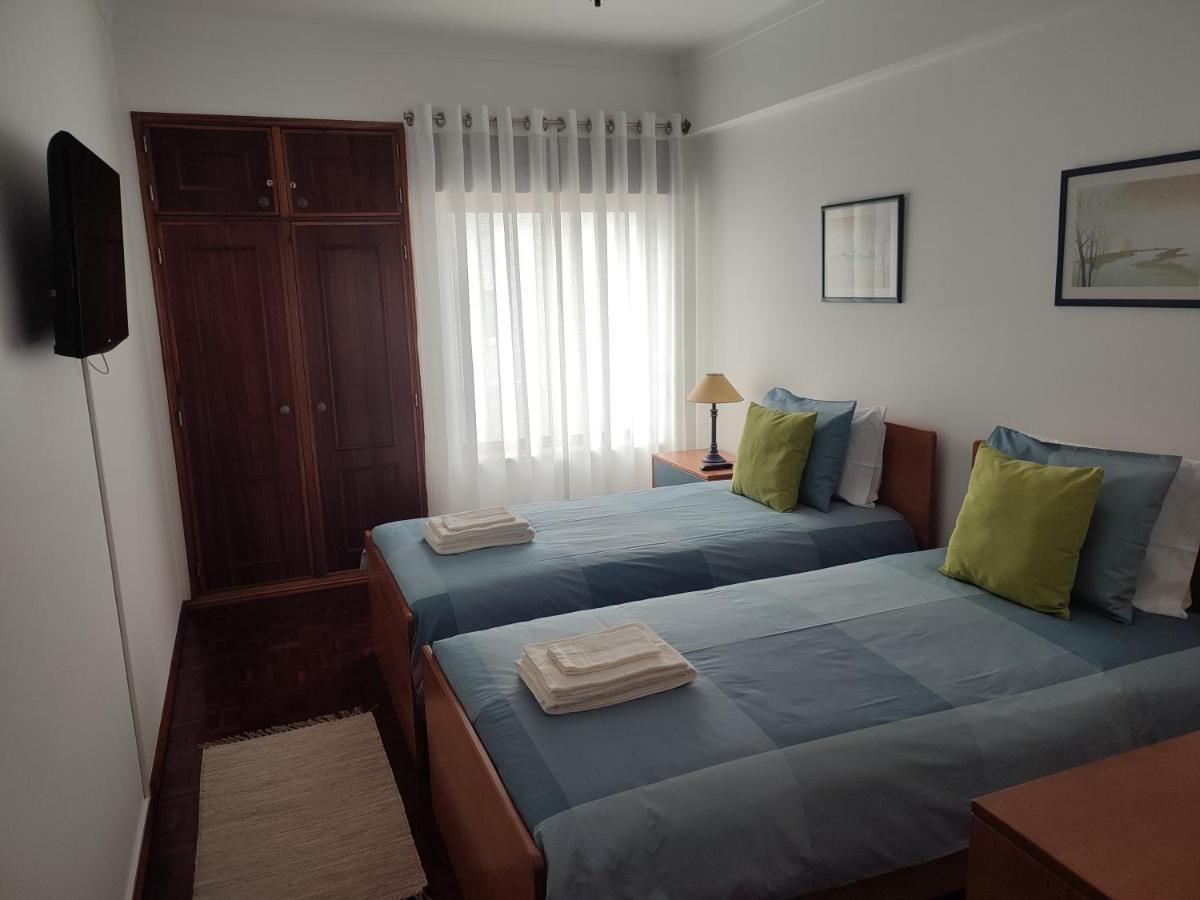 Blue Boat House - The Atlantic Breeze Apartment Nazaré Exterior photo